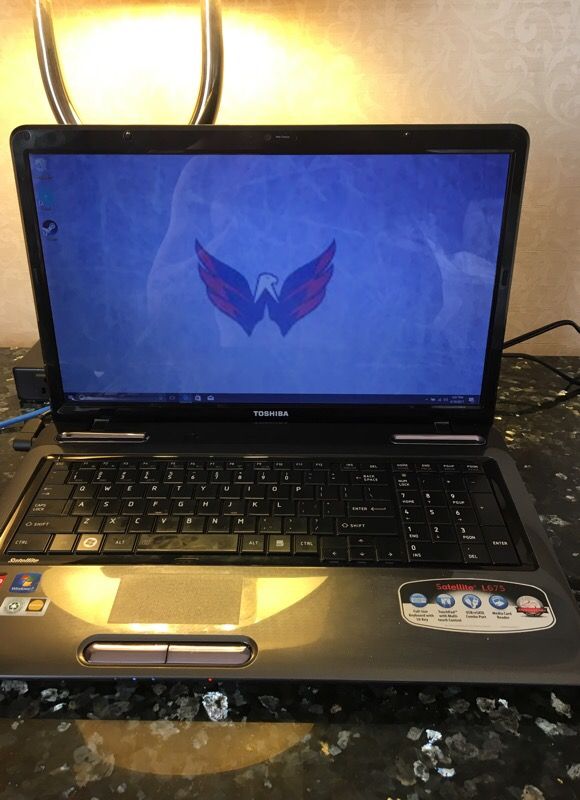 Toshiba satellite L675 $300obo