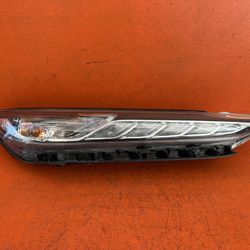2018 2019 2020 2021 Hyundai Kona Right Passenger Side Daytime Running Light OEM