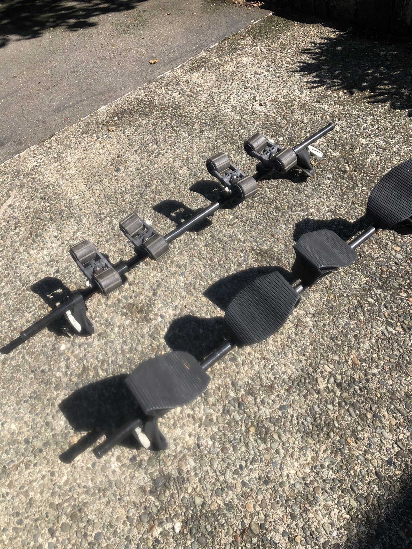 Complete Yakima Kayak Rack With Hully Rollers
