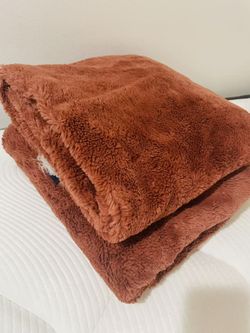 Rachel Roy Rust Plush Throw Blanket