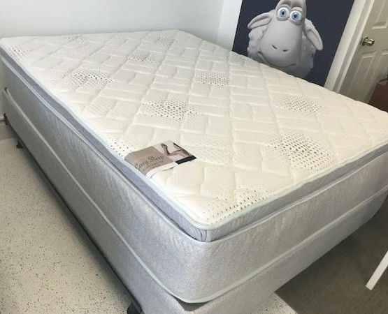 $199 Queen Pillow Top Mattress Only Brand New Free Delivery Same Day