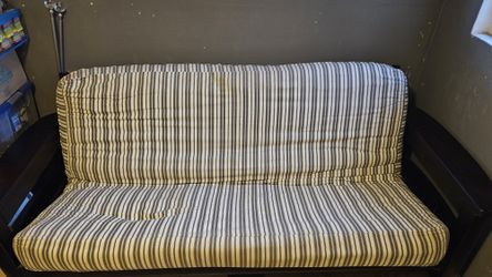Hardly Used Futton / Sofa Bed