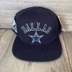 Dallas cowboys snapback Hat$40