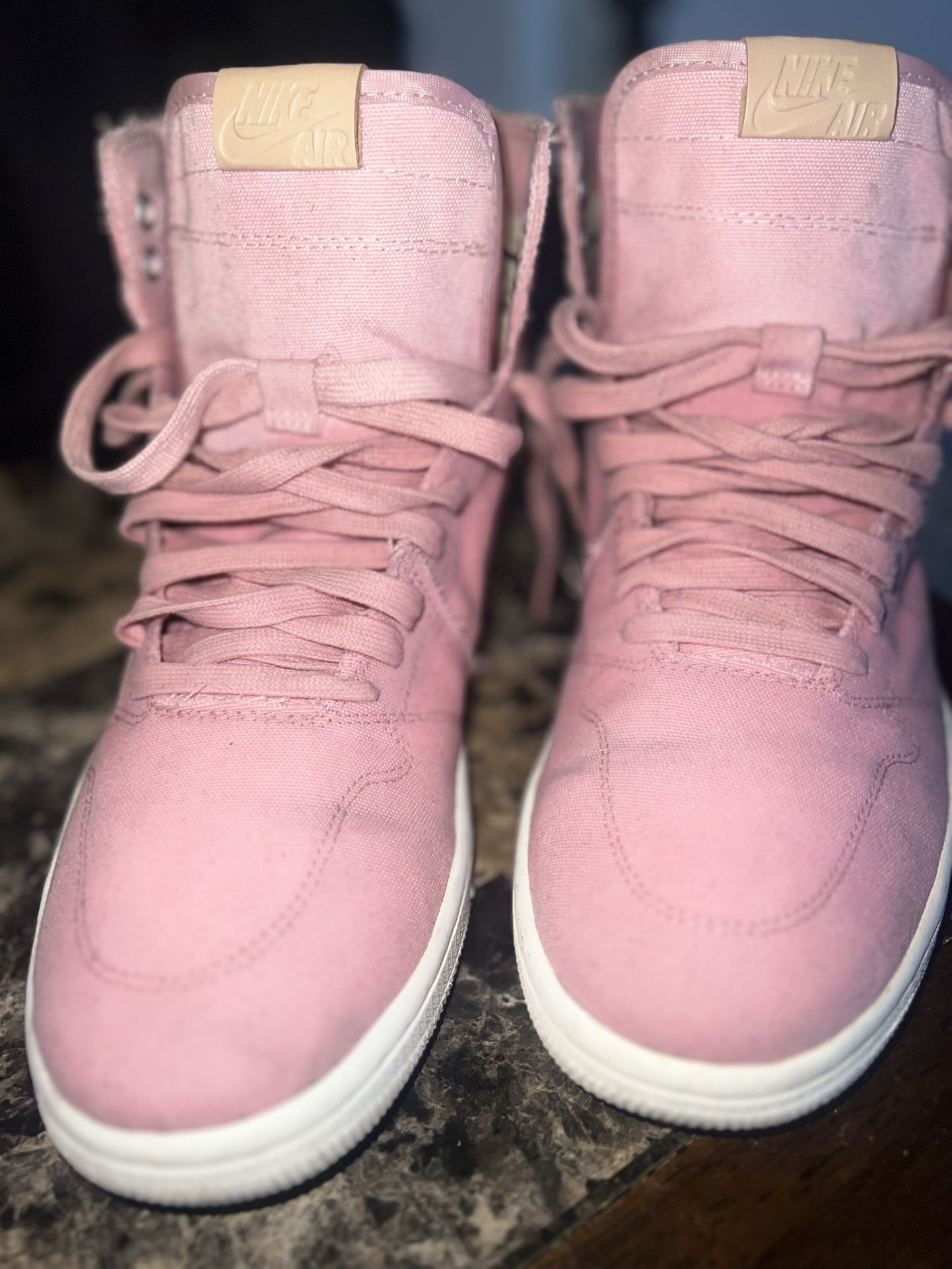 Jordan 1 Retro High Decon Sheen