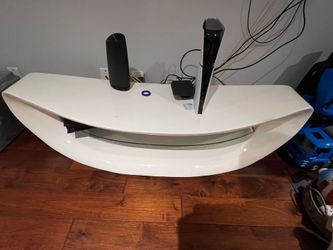 White Lacquered TV stand with Glass shelf