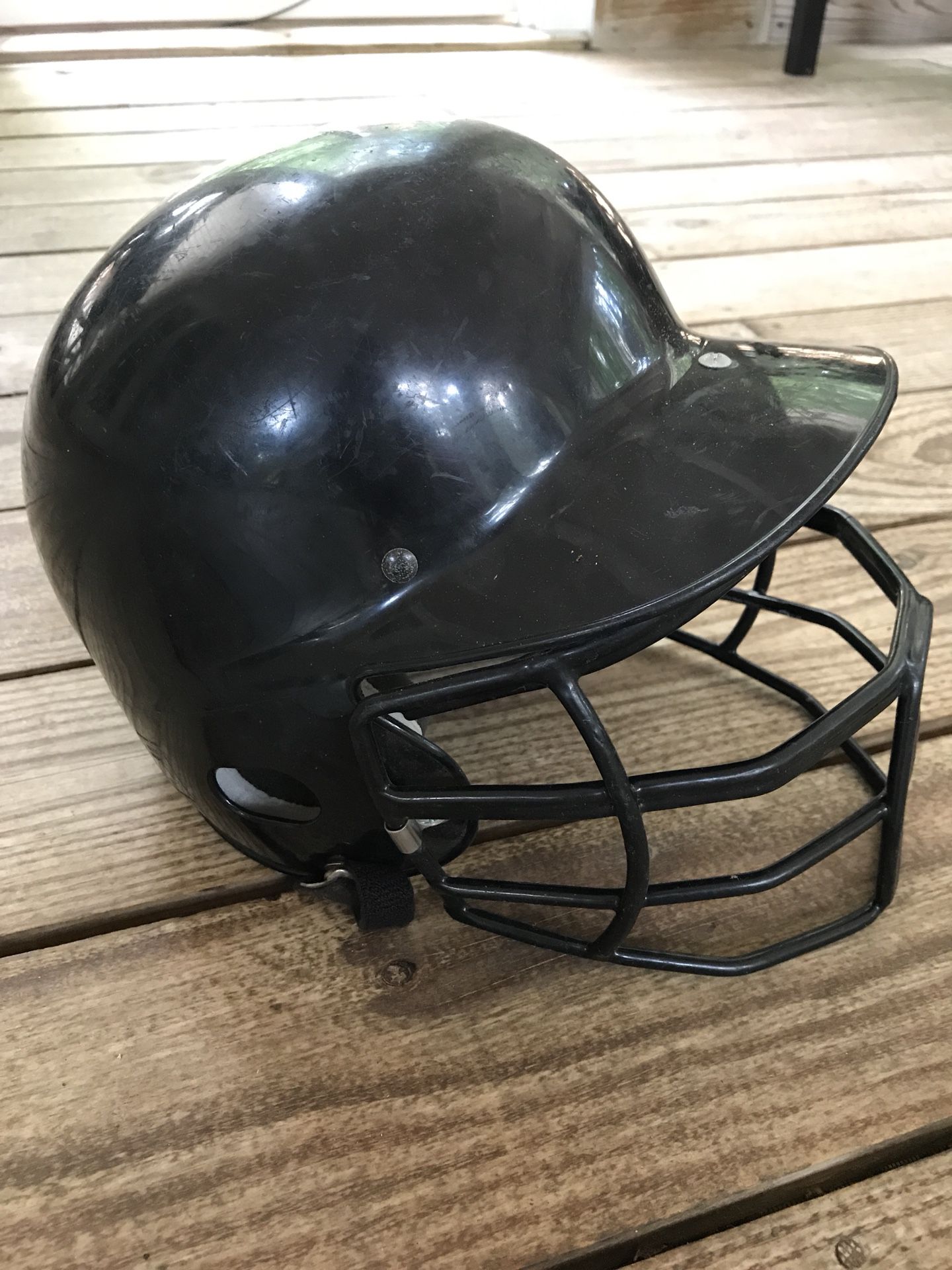 Softball / baseball batting helmet