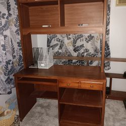 Desk &  File Cabinet