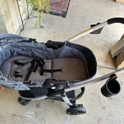 Baby Stroller AND bassinet LIKE NEW  $30