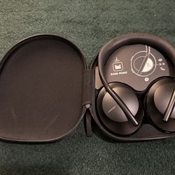 Bose 700 Noise Cancelling Bluetooth Headphones