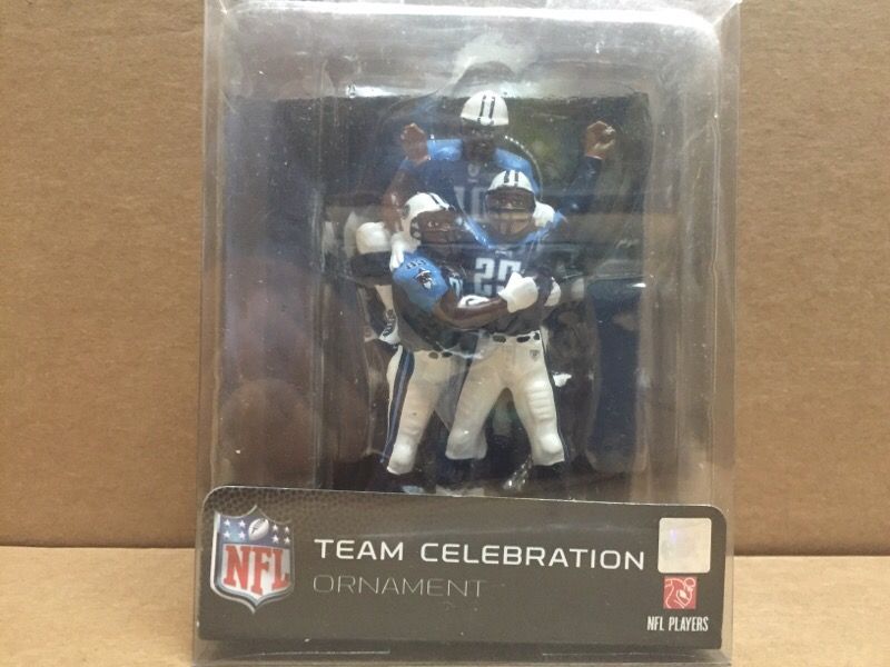 Titans team celebration ornament