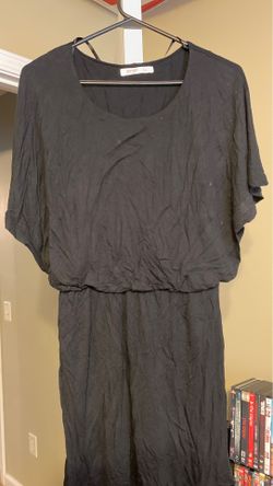 Women’s dress size small