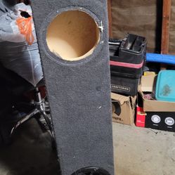 8" Speakers Box