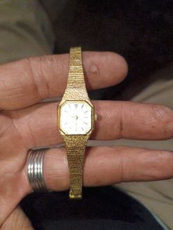 Vintage Gold-Tone Ladies Dress Watch