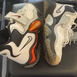 Nike Air Zoom Turf Jet ‘97 Barry Sanders