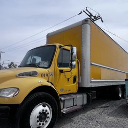 2013 Freightliner M2