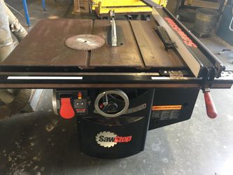 Saw stop Table Saw