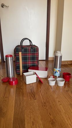 Vintage Plaid Picnic Bag Set: Thermos Tartan Carryall