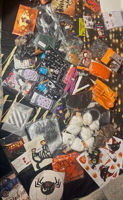 Huge Amazon Halloween lots brand New!