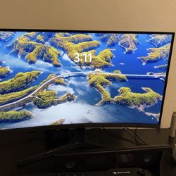 Samsung LC32F391FWUXEN 32 inch Curved Screen VA LCD Monitor - White High Glossy