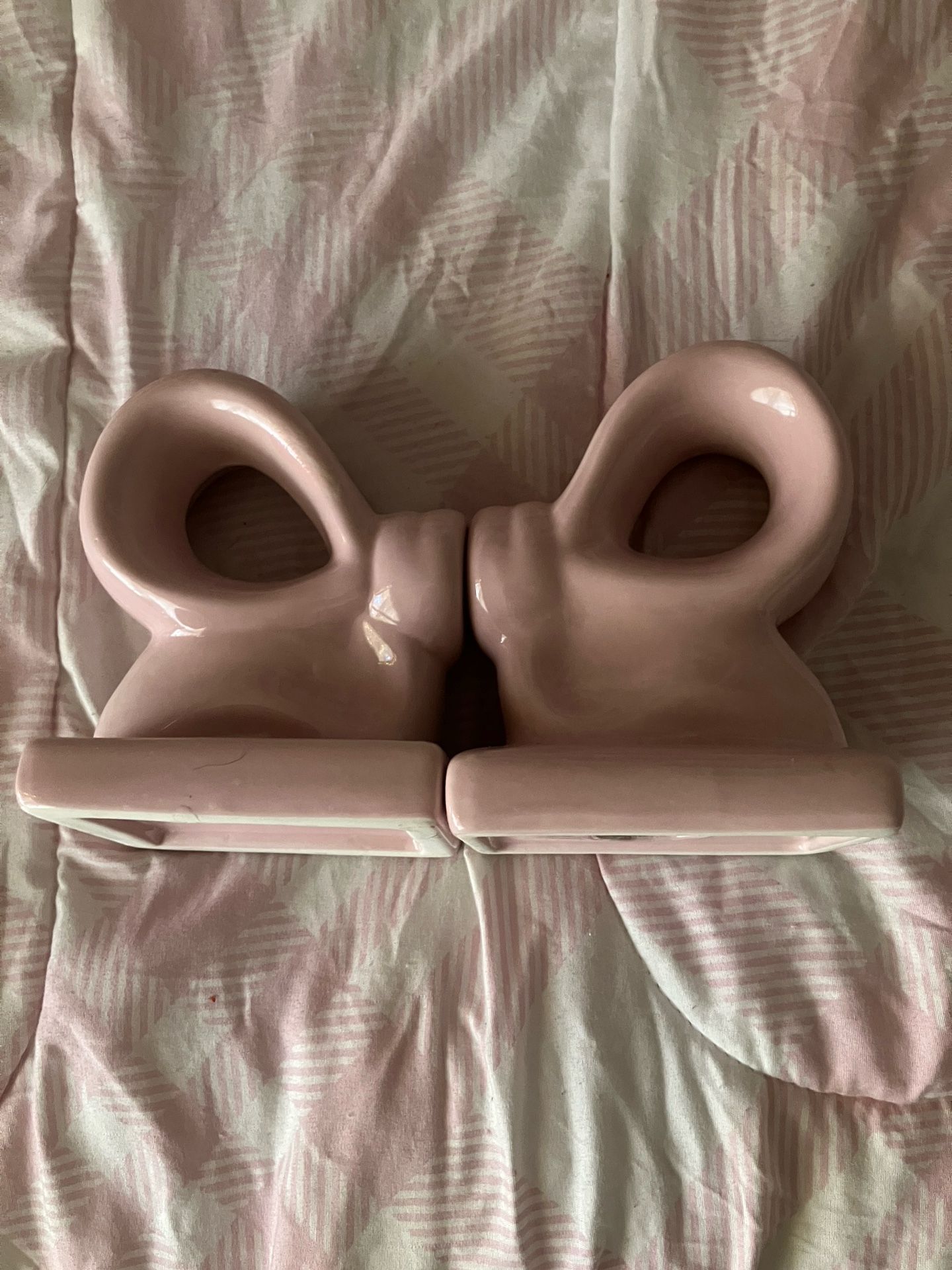 Pink Bow Ceramic