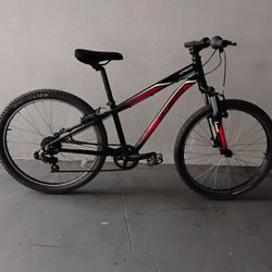 BICYCLE SPECIALIZED 7 SPEED SIZE 24 BRAND NEW 