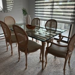 1960s Vintage Gold Gilt and Hand Carved Rope Design Designer Dining Set 2 Cane Back Arm Chairs 4 Dinning Chairs 