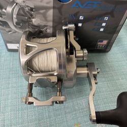 Like New!! Avet JX 6/3 Fishing Reel 2 Speed