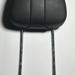2016-2016 Mercedes-Benz E350 E550 Sedan Front Driver or Passenger Headrest Black