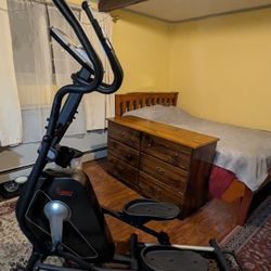 Sunny Health & Fitness Elliptical Trainer