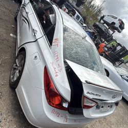 HYUNDAI SONATA 2013 2,4L ENGINE/ TRANSMISSION AND PARTS 