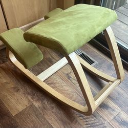 Ergonomic Kneeling Chair Orthopedic Posture Home Office Desk Chair Wood Stool
