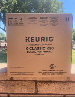***NEW Keurig K-Classic  In Factory Sealed Box