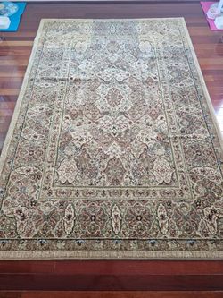 Mohawk Home "Butterfly Persian Sand" Traditional Area Rug (5x8)