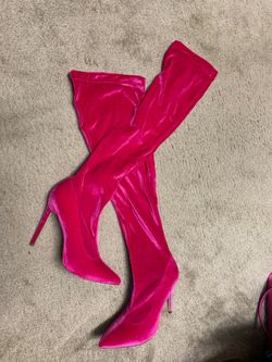 Miss Lola pink velvet boots 8.5