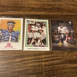 3 Justin Fields Rookie Football Cards- All Pink Foil Parallels 