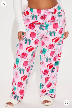 Women’s Fashion Nova plus size Pink Gift-Print Fleece pajama pants size 3X