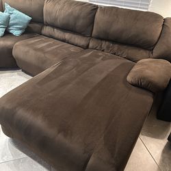 6-piece Sectional Couch w/ recliners & chaise