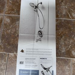 Shower Head & Valve Set