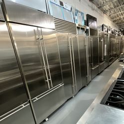 GE Monogram 36” Built-In Bottom Freezer Refrigerator – Panel Ready – Like New! Model: ZIPS360NHASS Serial: GF030460