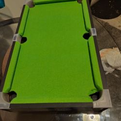 Many Sized Pool Table