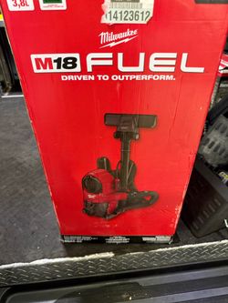 Milwaukee vacuum