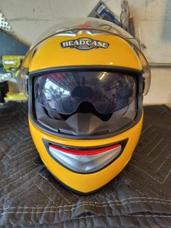 Motorcycle helmet