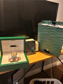 Nice watch with paperwork