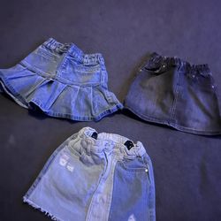 3 GIRLS SKIRTS