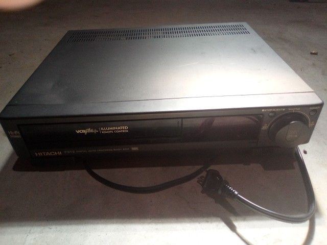 Hitachi Vhs Vcr Player Black