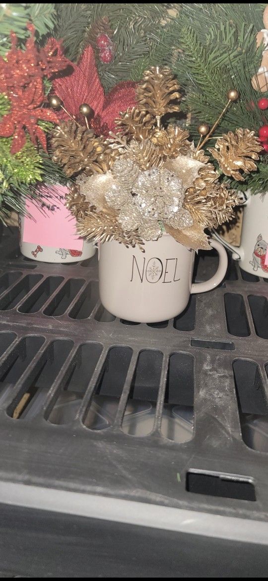 Small Christmas Noel Artificial Floral Arrangement