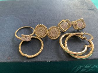 Aretes anillos
