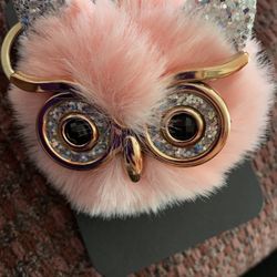 New Fuzzy & Sparkly Owl Keychain. 