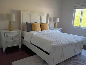 Ashley Furniture Queen Bedroom Set – White Finish 