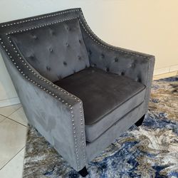 Accent armchair